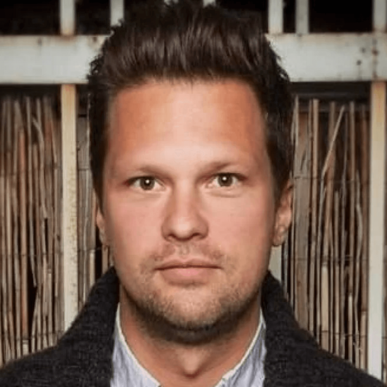 Julian McCullough